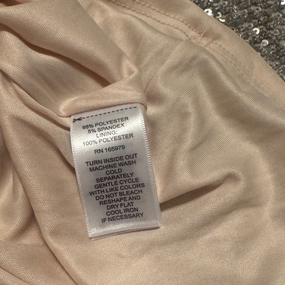 Cable & Gauge | NWT Sparkling Silver Sequin Blouse - Picture 5 of 7
